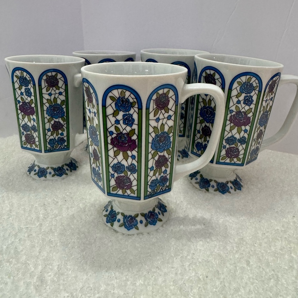 Arnart Royal crown smug mugs signed Vintage mug set of 5 stained glass 1970’s